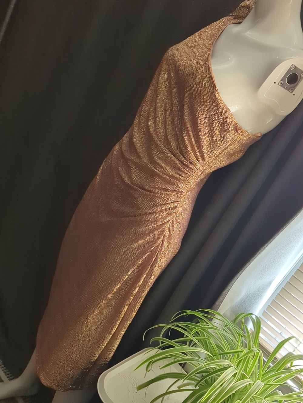 Dress - Picture 3 of 14